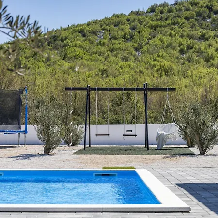 Gala By Interhome Casa de Férias Stankovci (Zadar)